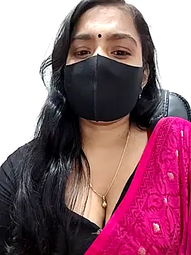 Snapshot of Ritusri_Dotta chatting on January 2, 7:40 pm Ritusri Dotta online show from January 2, 7:40 pm