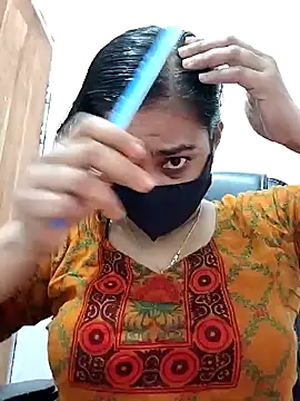 Snapshot of Ritusri_Dotta chatting on January 3, 4:44 am Ritusri Dotta online show from January 3, 4:44 am