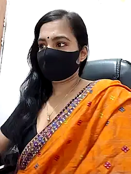 Snapshot of Ritusri_Dotta chatting on January 18, 10:28 am Ritusri Dotta online show from January 18, 10:28 am