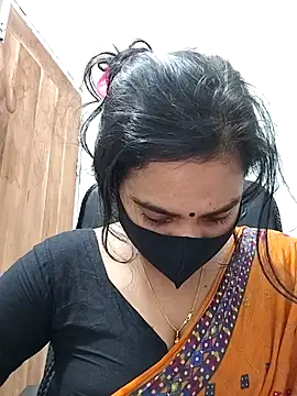 Snapshot of Ritusri_Dotta chatting on February 7, 3:41 pm Ritusri Dotta online show from February 7, 3:41 pm