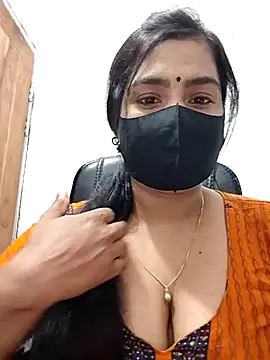 Snapshot of Ritusri_Dotta chatting on March 13, 3:28 pm Ritusri Dotta online show from March 13, 3:28 pm