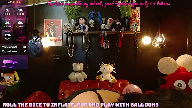 Snapshot of kureiji_hentaii chatting on January 15, 1:52 pm kureiji hentaii online show from January 15, 1:52 pm