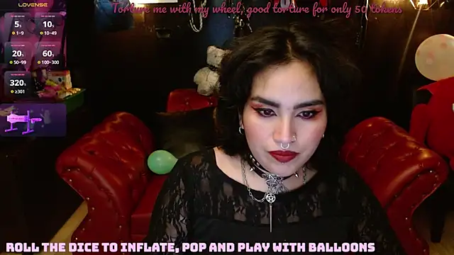 Snapshot of kureiji_hentaii chatting on January 16, 6:56 am kureiji hentaii online show from January 16, 6:56 am