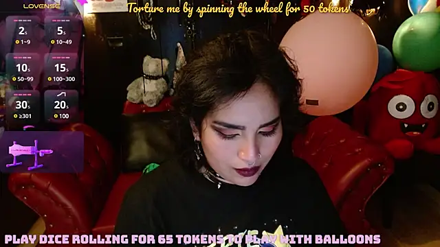 Snapshot of kureiji_hentaii chatting on February 5, 2:19 am kureiji hentaii online show from February 5, 2:19 am