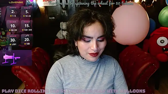 Snapshot of kureiji_hentaii chatting on February 6, 4:42 am kureiji hentaii online show from February 6, 4:42 am