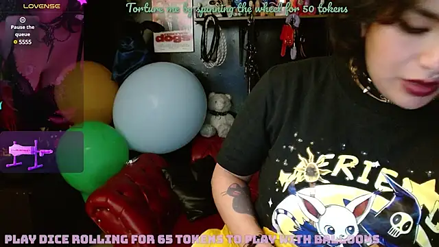 Snapshot of kureiji_hentaii chatting on March 8, 1:25 pm kureiji hentaii online show from March 8, 1:25 pm