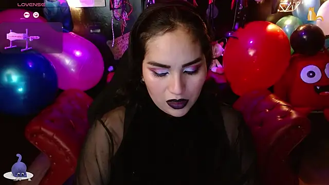 Snapshot of kureiji_hentaii chatting on September 9, 10:09 pm kureiji hentaii online show from September 9, 10:09 pm