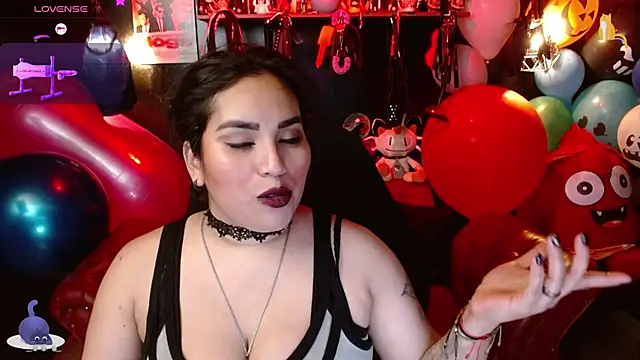 Snapshot of kureiji_hentaii chatting on September 17, 9:38 pm kureiji hentaii online show from September 17, 9:38 pm