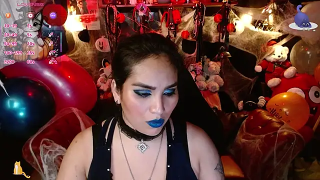 Snapshot of kureiji_hentaii chatting on October 16, 7:26 pm kureiji hentaii online show from October 16, 7:26 pm