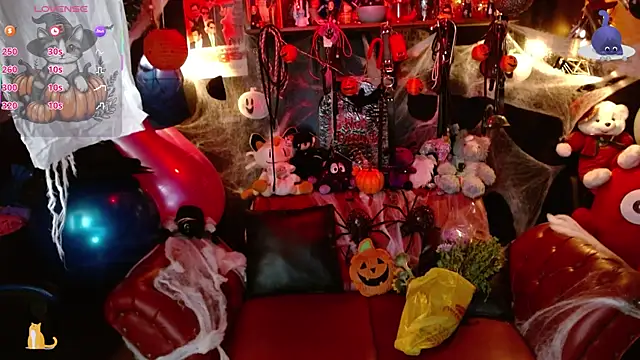 Snapshot of kureiji_hentaii chatting on October 17, 6:43 pm kureiji hentaii online show from October 17, 6:43 pm