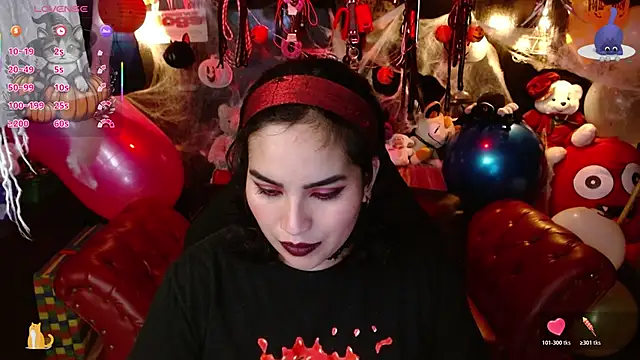 Snapshot of kureiji_hentaii chatting on October 23, 11:03 pm kureiji hentaii online show from October 23, 11:03 pm