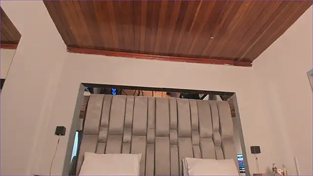 NikkySmiith online show from September 12, 11:32 am