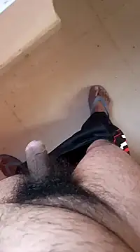 Snapshot of Alonesexyboy1 chatting on December 8, 11:14 am Alonesexyboy1 online show from December 8, 11:14 am