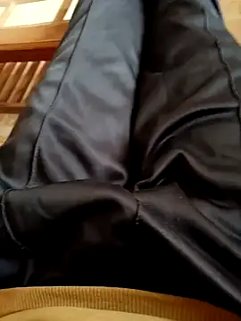 Snapshot of Alonesexyboy1 chatting on February 4, 6:36 am Alonesexyboy1 online show from February 4, 6:36 am