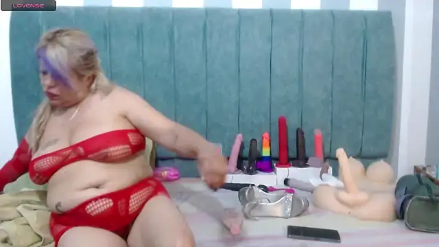 Snapshot of Natasha_699 chatting on February 10, 8:21 pm Natasha 699 online show from February 10, 8:21 pm