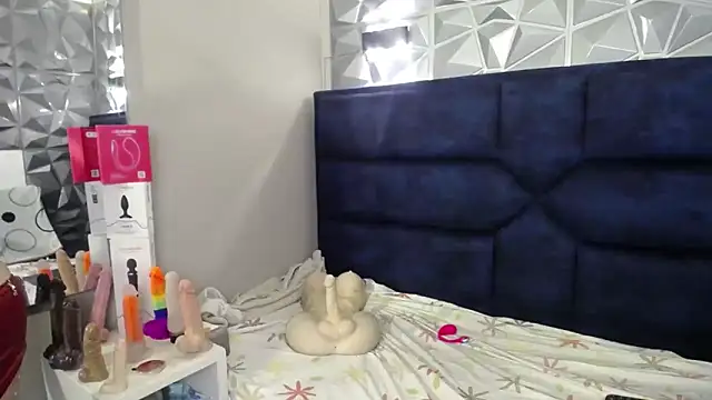 Snapshot of Natasha_699 chatting on October 29, 8:21 pm Natasha 699 online show from October 29, 8:21 pm