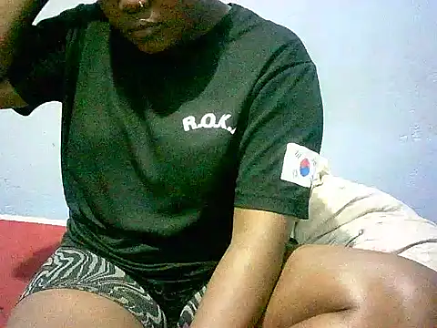 Snapshot of honeypotsweet chatting on September 13, 7:57 pm honeypotsweet online show from September 13, 7:57 pm