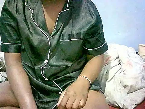 Snapshot of honeypotsweet chatting on September 27, 6:40 am honeypotsweet online show from September 27, 6:40 am