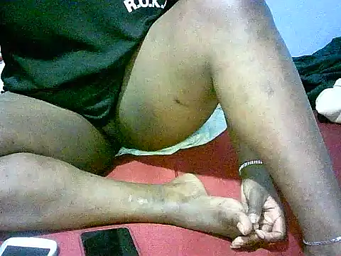 Snapshot of honeypotsweet chatting on October 4, 3:32 pm honeypotsweet online show from October 4, 3:32 pm