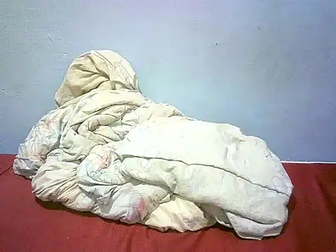 Snapshot of honeypotsweet chatting on October 7, 8:33 am honeypotsweet online show from October 7, 8:33 am