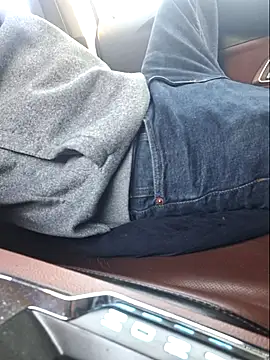 Sting21  online show from April 18, 2:10 pm