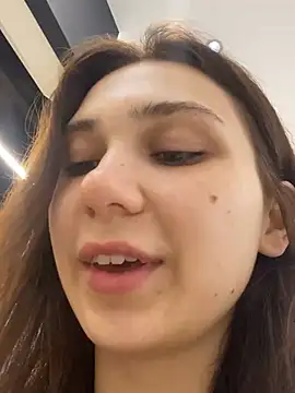 Snapshot of QuitieLia chatting on January 10, 3:16 pm QuitieLia online show from January 10, 3:16 pm