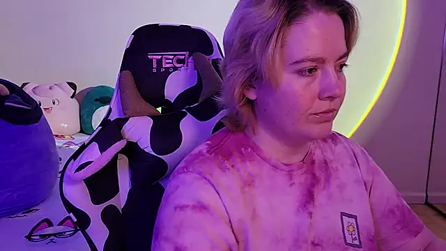 InternetFairy XO online show from January 1, 5:33 am