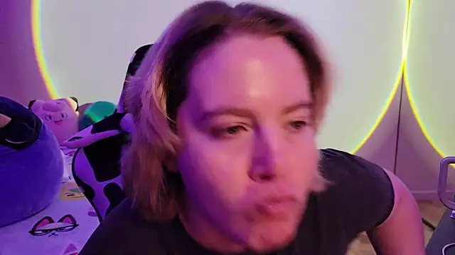 InternetFairy XO online show from February 14, 3:54 am