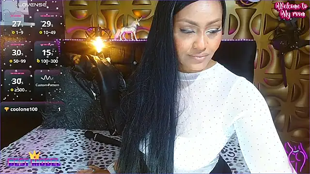 Snapshot of black_ambar chatting on March 8, 3:17 am black ambar online show from March 8, 3:17 am