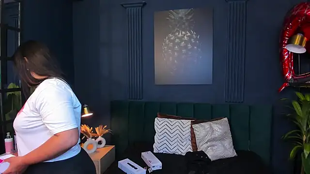 taylor bennet online show from February 24, 12:16 pm