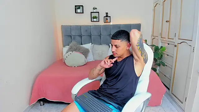 Alex cute77 online show from January 10, 2:55 pm