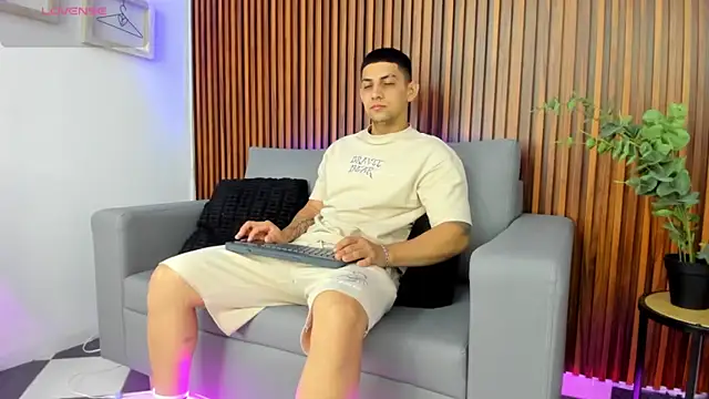 Alex cute77 online show from April 9, 12:21 pm