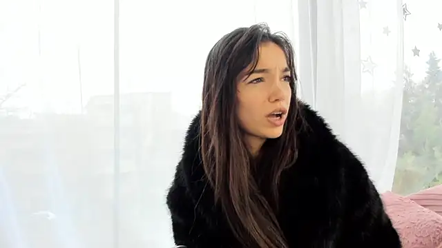 Snapshot of Sassy_Teen chatting on December 21, 9:55 am Sassy Teen online show from December 21, 9:55 am