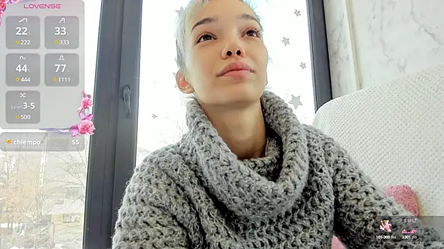 Snapshot of Sassy_Teen chatting on February 23, 9:22 am Sassy Teen online show from February 23, 9:22 am