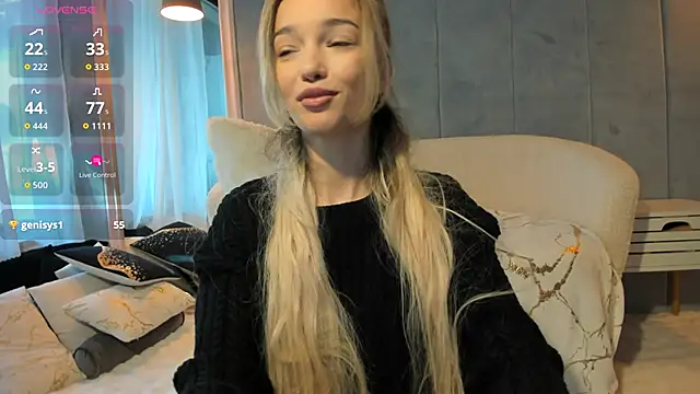 Snapshot of Sassy_Teen chatting on September 25, 8:40 am Sassy Teen online show from September 25, 8:40 am