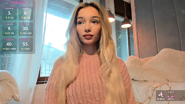 Snapshot of Sassy_Teen chatting on September 26, 9:35 am Sassy Teen online show from September 26, 9:35 am