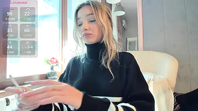 Snapshot of Sassy_Teen chatting on September 30, 9:47 am Sassy Teen online show from September 30, 9:47 am