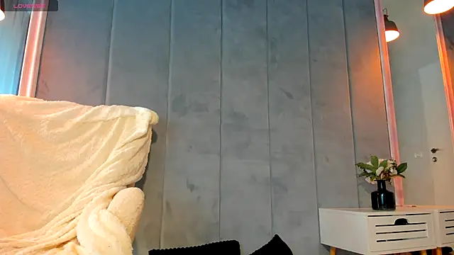 Snapshot of Sassy_Teen chatting on October 23, 9:19 am Sassy Teen online show from October 23, 9:19 am