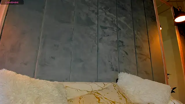 Snapshot of Sassy_Teen chatting on November 24, 8:47 am Sassy Teen online show from November 24, 8:47 am