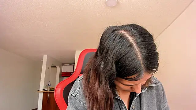 zoe jeane beker online show from February 26, 7:16 pm