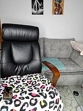 bebygirl143s online show from February 23, 10:07 pm