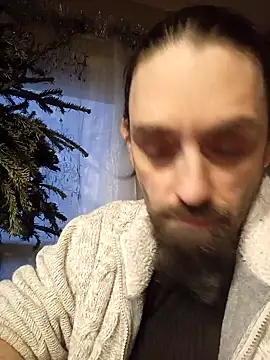 Snapshot of teekoine1 chatting on January 15, 4:43 pm teekoine1 online show from January 15, 4:43 pm