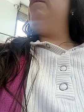 seherlatin online show from March 3, 8:54 pm