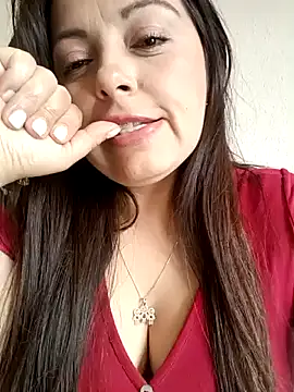 seherlatin online show from March 20, 5:04 pm