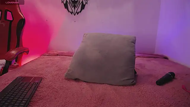 Katy Van online show from October 12, 8:52 pm