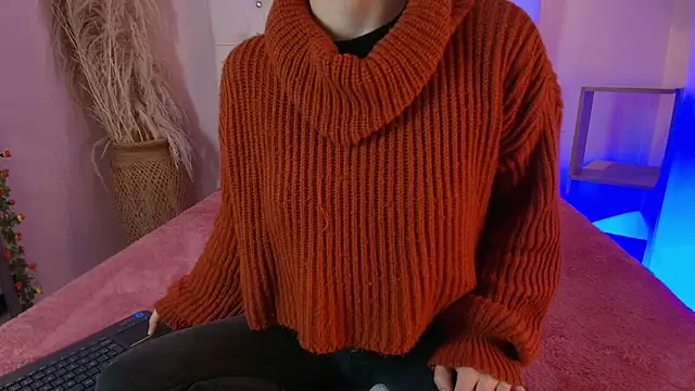 Katy Van online show from October 17, 9:17 pm