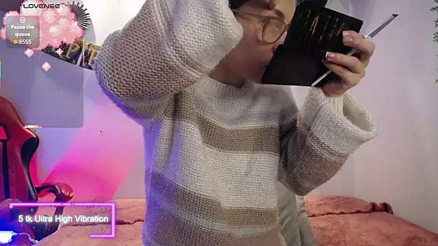 Katy Van online show from October 25, 8:58 pm