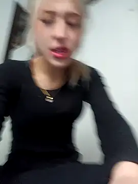 Snapshot of eva-2023 chatting on January 2, 5:18 pm eva-2023 online show from January 2, 5:18 pm