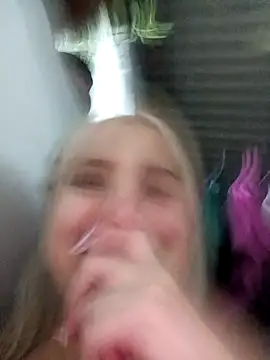 Snapshot of eva-2023 chatting on January 2, 11:27 pm eva-2023 online show from January 2, 11:27 pm