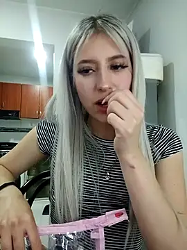 Snapshot of eva-2023 chatting on February 22, 11:35 pm eva-2023 online show from February 22, 11:35 pm